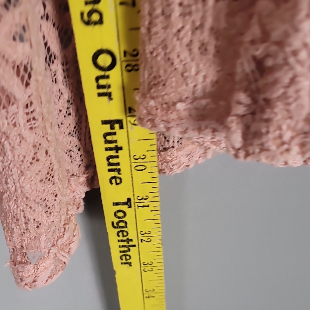 LulaRoe Chic Pink Lace Kimono Cardigan - Picture 4 of 5